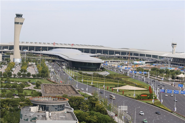 郑州机场货运.jpg
